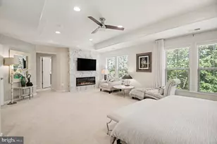 24794 Somerby Dr, Chantilly, VA 20152 - Photo 18