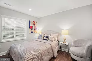 24794 Somerby Dr, Chantilly, VA 20152 - Photo 32
