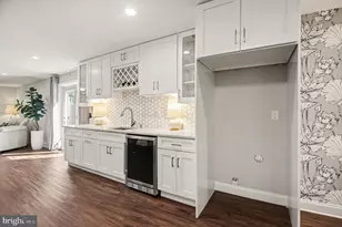 24794 Somerby Dr, Chantilly, VA 20152 - Photo 30