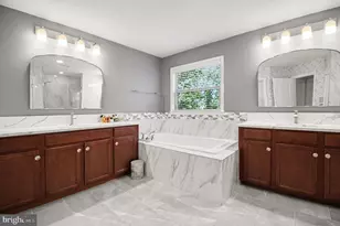 24794 Somerby Dr, Chantilly, VA 20152 - Photo 20