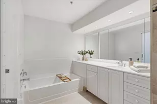 19350 Magnolia Grove Square, Leesburg, VA 20176 - Photo 24