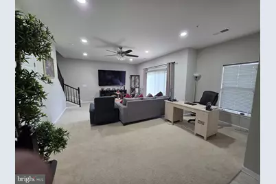 43389 Town Gate Square, Chantilly, VA 20152 - Photo 12