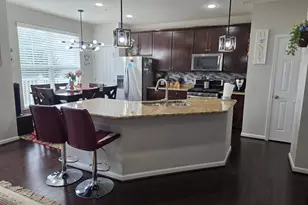 43389 Town Gate Square, Chantilly, VA 20152 - Photo 4