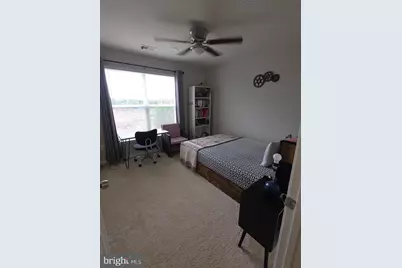 43389 Town Gate Square, Chantilly, VA 20152 - Photo 6