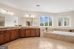 42623 Trappe Rock Ct, Ashburn, VA 20148 - Photo 40