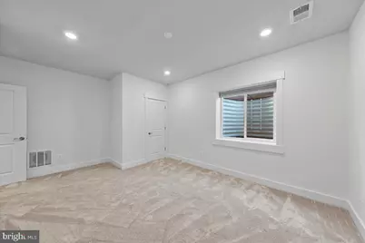 43489 Bettys Farm Drive, Chantilly, VA 20152 - Photo 36