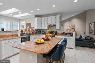 47202 Redbark Pl, Sterling, VA 20165 - Photo 44