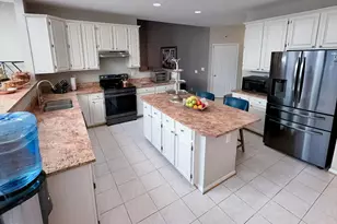 47202 Redbark Pl, Sterling, VA 20165 - Photo 4