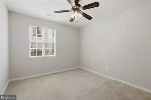 21228 McFadden Square, Sterling, VA 20165 - Photo 22