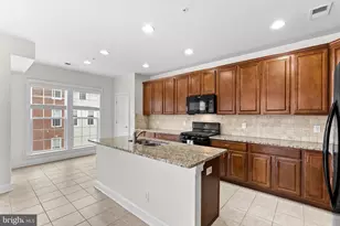 42788 Lauder Terrace, Ashburn, VA 20147 - Photo 20