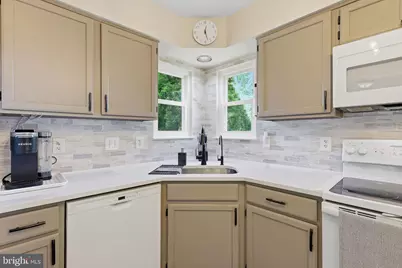 204 Grafton Way NE, Leesburg, VA 20176 - Photo 14