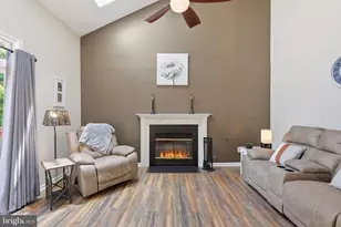 204 Grafton Way NE, Leesburg, VA 20176 - Photo 10