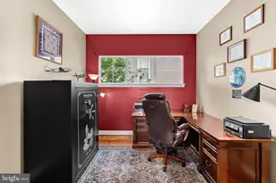 42755 Chatelain Cir, Brambleton, VA 20148 - Photo 20
