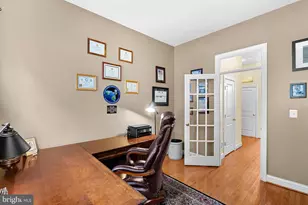 42755 Chatelain Cir, Brambleton, VA 20148 - Photo 22
