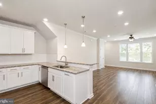 45083 Cappamore Terrace, Sterling, VA 20166 - Photo 2