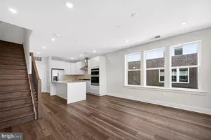 19808 Lavender Dust Sq, Ashburn, VA 20147 - Photo 6