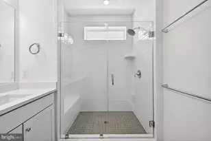19808 Lavender Dust Sq, Ashburn, VA 20147 - Photo 22