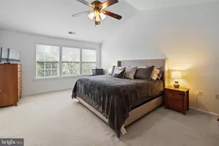 874 Stonefield Square NE, Leesburg, VA 20176 - Photo 28