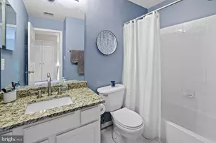 874 Stonefield Square NE, Leesburg, VA 20176 - Photo 38