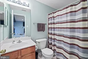 874 Stonefield Square NE, Leesburg, VA 20176 - Photo 44