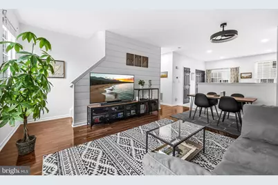 25320 Shipley Terrace, Chantilly, VA 20152 - Photo 4