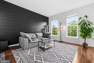 25320 Shipley Terrace, Chantilly, VA 20152 - Photo 2