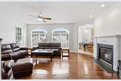 22938 Goldenrod, Brambleton, VA 20148 - Photo 10