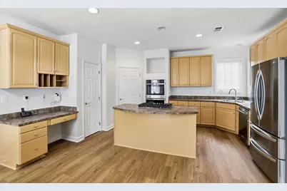 22938 Goldenrod, Brambleton, VA 20148 - Photo 14