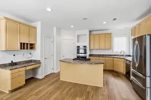 22938 Goldenrod, Brambleton, VA 20148 - Photo 14
