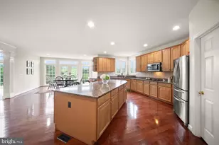 42598 Unbridleds Song Pl, Chantilly, VA 20152 - Photo 30