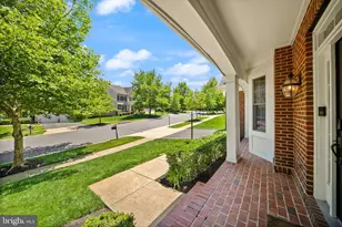 43916 Riverpoint Dr, Leesburg, VA 20176 - Photo 6