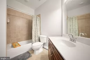 43916 Riverpoint Dr, Leesburg, VA 20176 - Photo 54