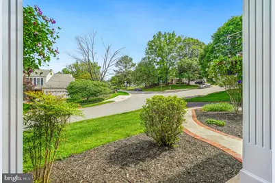 10842 Monticello Drive, Great Falls, VA 22066 - Photo 4