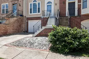 46835 Trumpet Cir, Sterling, VA 20164 - Photo 2
