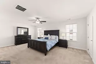 25981 Royston Pass Cir, Aldie, VA 20105 - Photo 18