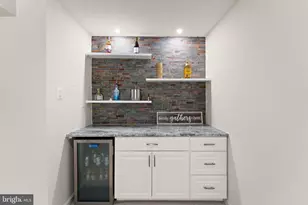 25981 Royston Pass Cir, Aldie, VA 20105 - Photo 38