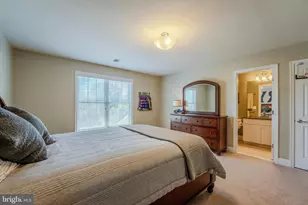 20950 Highland Creek Dr, Leesburg, VA 20175 - Photo 32