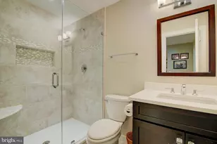 42943 Coralbells Pl, Leesburg, VA 20176 - Photo 34