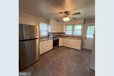 44 S Woodlawn Avenue, Hamilton, VA 20158 - Photo 6