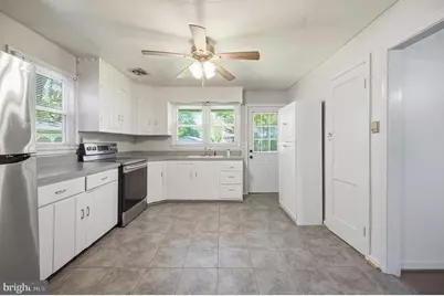 44 S Woodlawn Avenue, Hamilton, VA 20158 - Photo 10