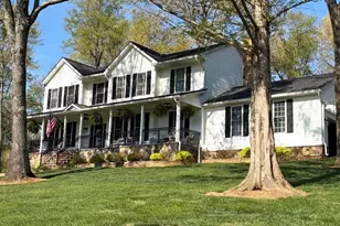 20295 Sommerset Ct, Purcellville, VA 20132 - Photo 2