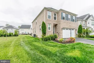 22800 Bubbling Brook Dr, Brambleton, VA 20148 - Photo 56