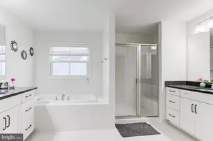 22800 Bubbling Brook Dr, Brambleton, VA 20148 - Photo 34