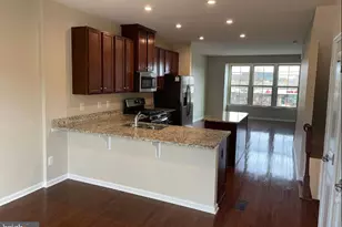 43855 Stubble Cor Sq, Ashburn, VA 20147 - Photo 4