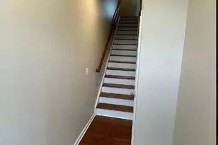43855 Stubble Cor Sq, Ashburn, VA 20147 - Photo 2