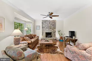 47748 Fathom Pl, Sterling, VA 20165 - Photo 32