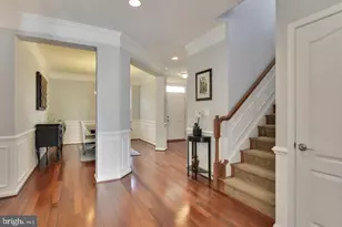 42977 Thornblade Cir, Broadlands, VA 20148 - Photo 4