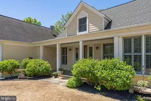 20147 Woodtrail Rd, Round Hill, VA 20141 - Photo 4