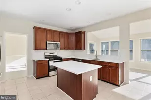 43870 Ludlum Ct, Ashburn, VA 20147 - Photo 10