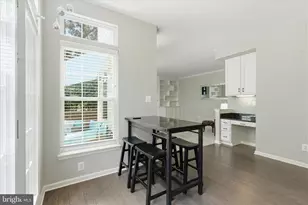 46073 Trefoil Ln, Sterling, VA 20166 - Photo 12